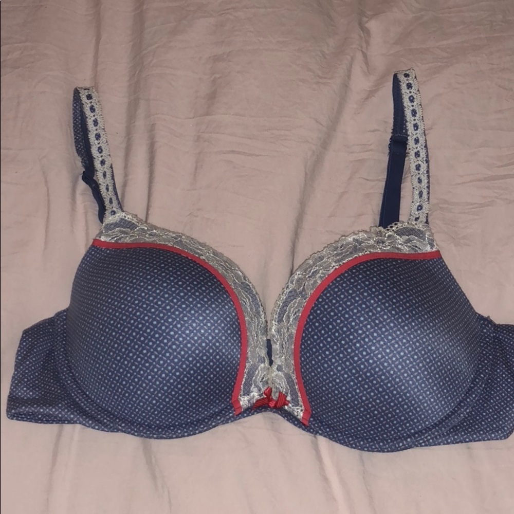 Victoria’s Secret Bra
